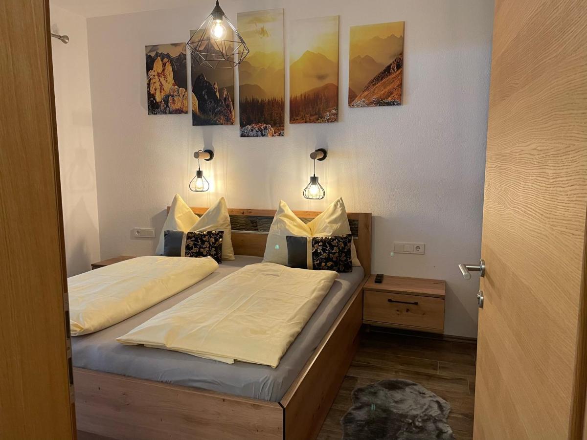 Appartement Neuhausliving à Aschau Im Zillertal Extérieur photo